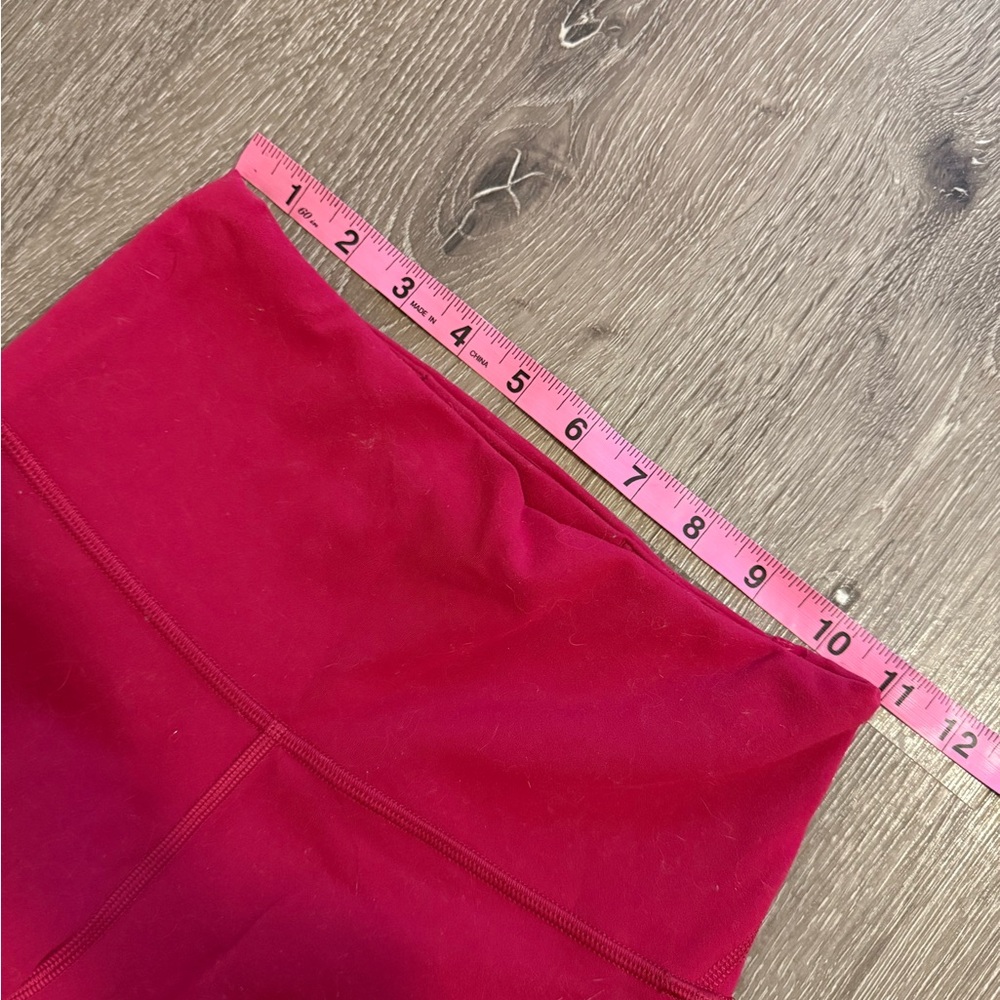 Lululemon Wunder Train High-Rise Tight with Pockets 25" in Passionate - Picture 5 of 8